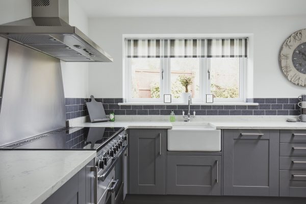 Refacing vs. Replacing – Why RTA cabinets are a game changer?